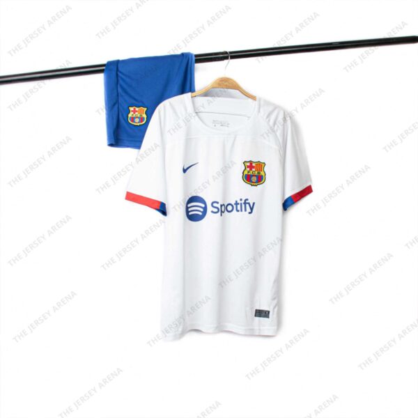 . Online store for Football Jerseys in India