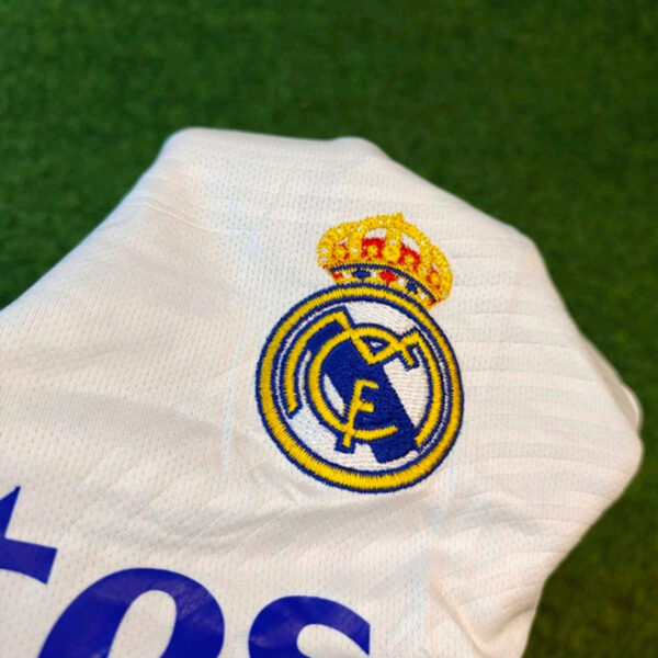 Real Madrid Home 2021-2022 Retro Set - Image 2