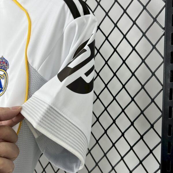 Real Madrid Home 2025-2026-Fan Version - Image 3