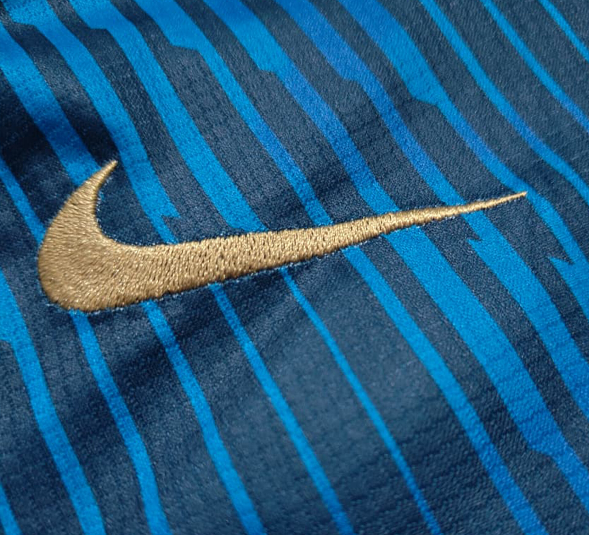 France Home World Cup 2026 - Premium Set - Image 3