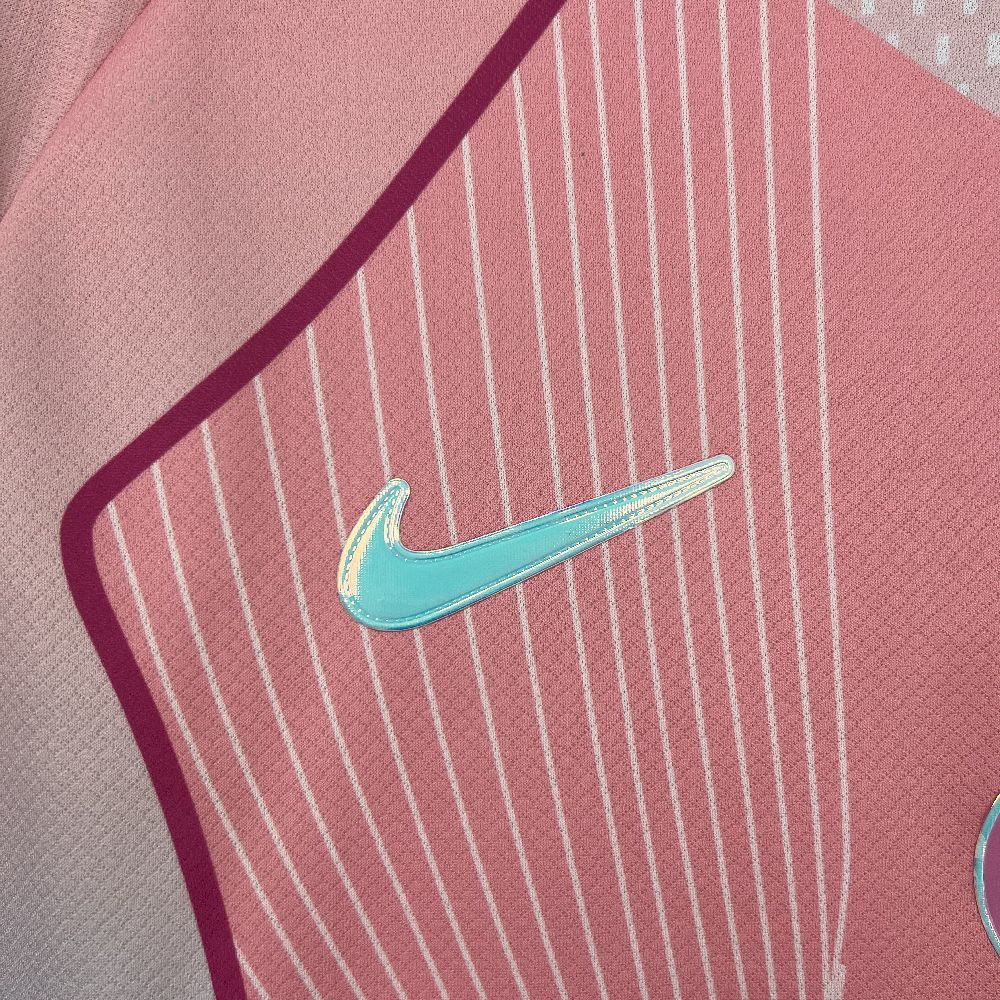 Paris Saint-Germain Pink Special Edition Jersey - Image 2