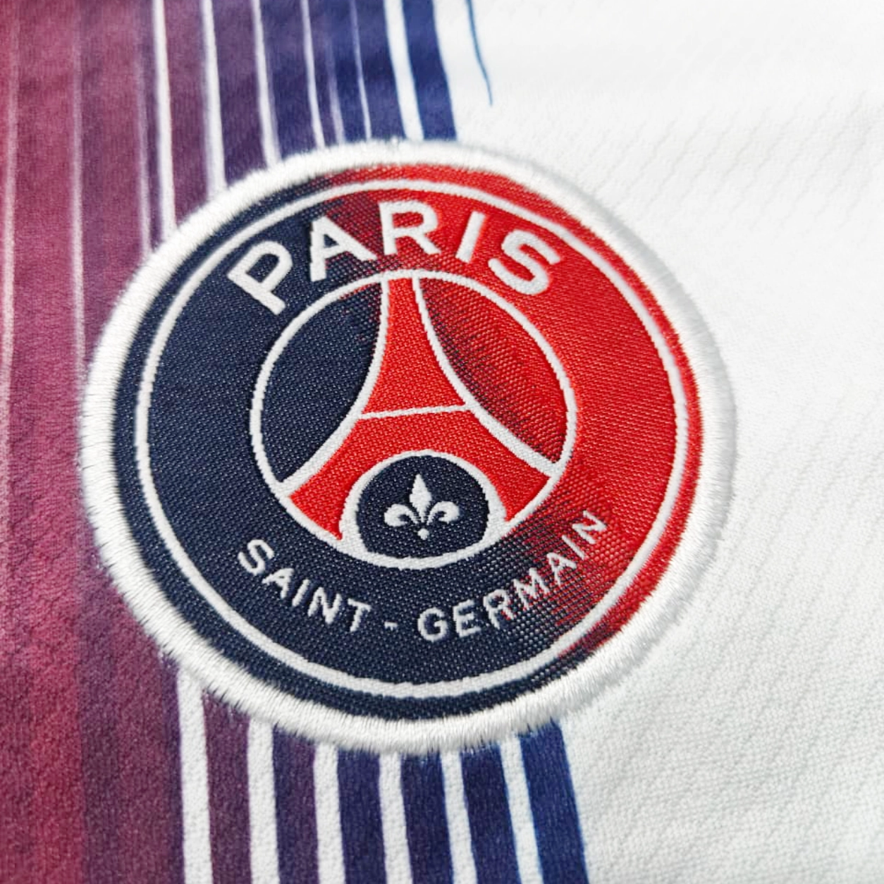 Paris Saint-Germain Away 2026-2027 Premium Set - Image 2